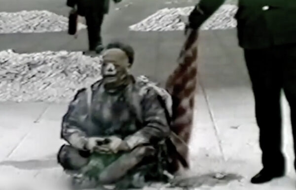 中共当局によるヤラセ番組　法輪功学習者を装った天安門焼身自殺事件　