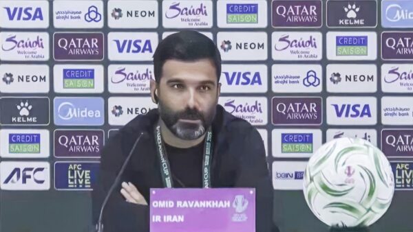 イラン　サッカー代表監督を拘束　抗議活動支持発言後に