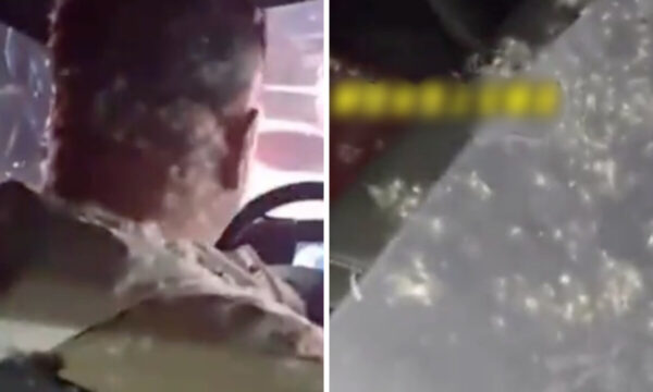 中国の冬のあるあるハプニング　車内で羽毛服が破裂