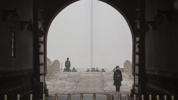 中共軍に異常　軍令は空転　習近平は収拾困難な事態に