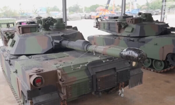 中共軍関係者　軍内部で台湾攻撃への反対が多数