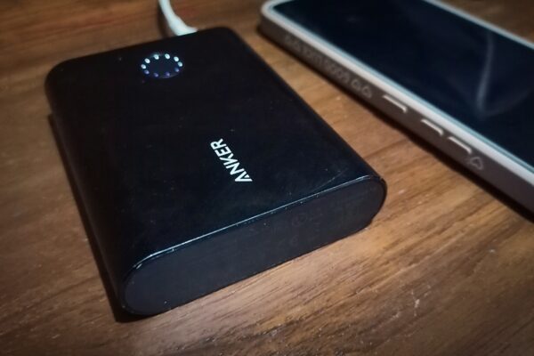 大韓航空など5社　機内でのモバイルバッテリー使用を全面禁止