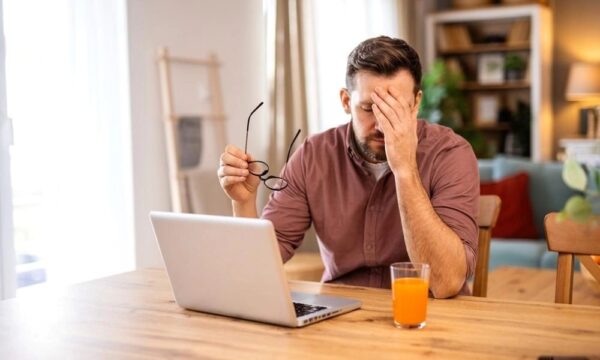 26歳で髪がほとんど抜け落ちた　ストレスが引き起こした体の変化