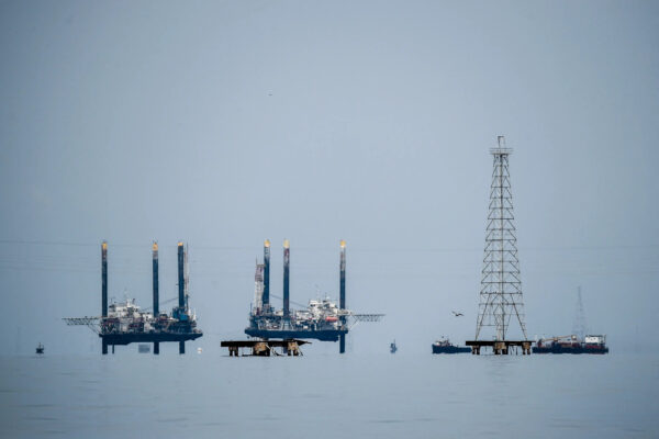 トランプ氏「メキシコがキューバへの石油供給停止」　全面停電の恐れ