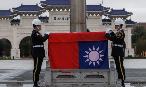 カナダ与党議員の訪台打ち切りに波紋　首相訪中控え「対中迎合」と野党反発