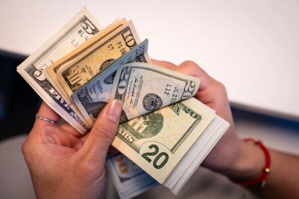 現金が消えるとき　別の何かもまた消えていく