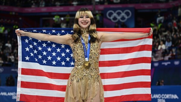 アリサ・リウの父親の米国亡命の経歴が中共でタブー扱い