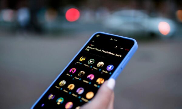 中共　国内の混乱を隠すため　ポルノでデジタル権威主義を強化か