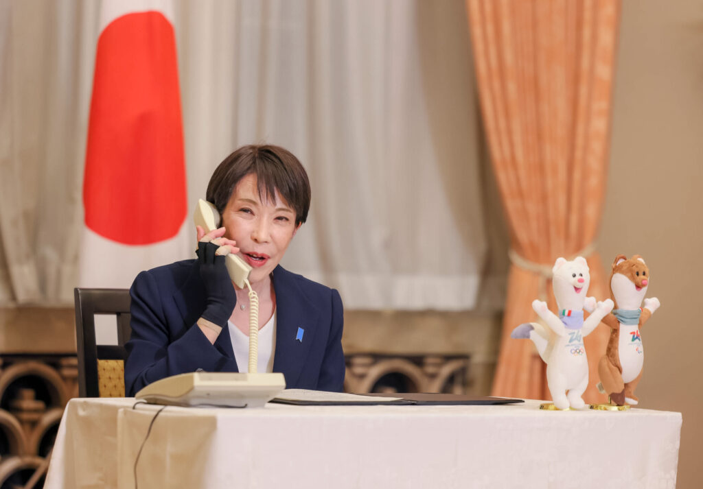 高市氏大勝　日米同盟強化し中国抑止