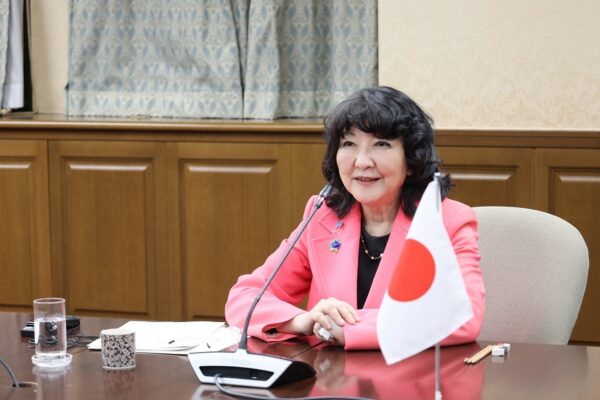 財政演説　片山財務大臣が語る「成長型経済」への移行と予算・税制の全貌