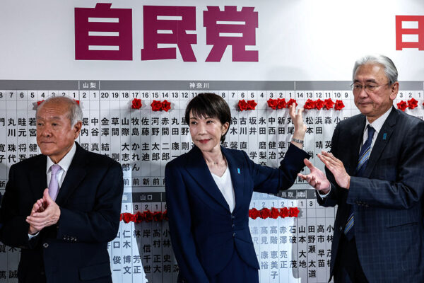 自民・維新で310議席超　3分の2超える絶対安定多数で圧勝　「手取り増」と安保強化へ