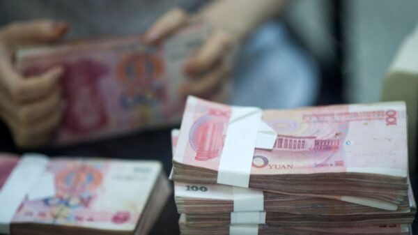 中国の銀行で預金消失　行員が使い込み　しかし銀行は弁償拒否