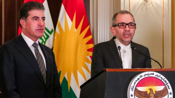 イラン外務次官　核協議で譲歩の用意を表明