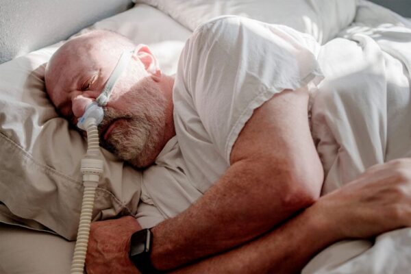 睡眠時無呼吸の治療がパーキンソン病リスクを減らす可能性