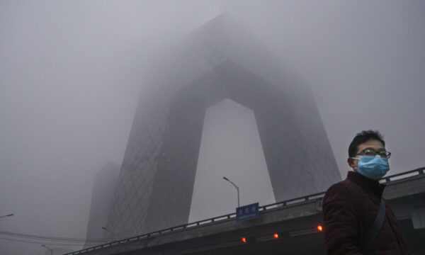 中共外交部 「米国での中国人博士の自殺」を反米宣伝に利用か　物議呼ぶ