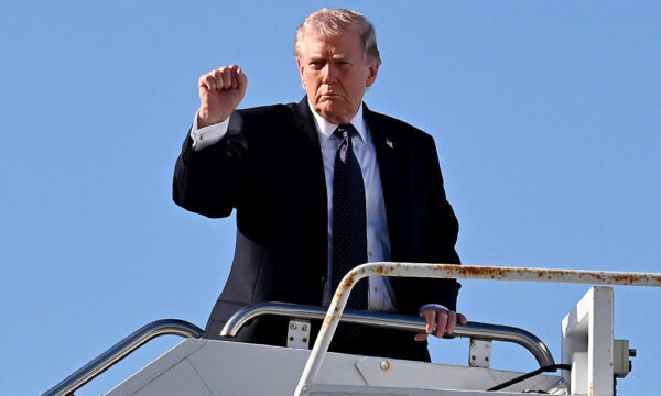 トランプ氏　ハメネイ師の後継に息子は「受け入れられない」　後継者選定に自身の関与主張