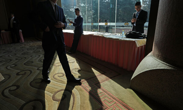 中国発展フォーラムの参加リストに日本企業の名が上がらず　対中依存転換の動きが浮き彫り