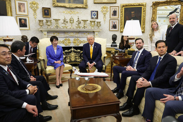 高市首相　世界経済への「甚大な打撃」を警告　日米首脳会談でエネルギー供給網の不確実性に危機感