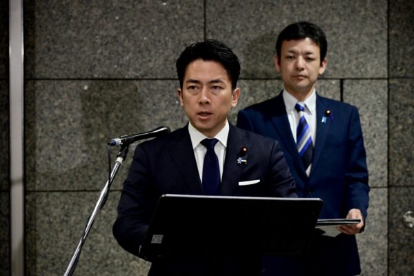 小泉防衛大臣が臨時会見　米・イスラエルによるイラン攻撃受け