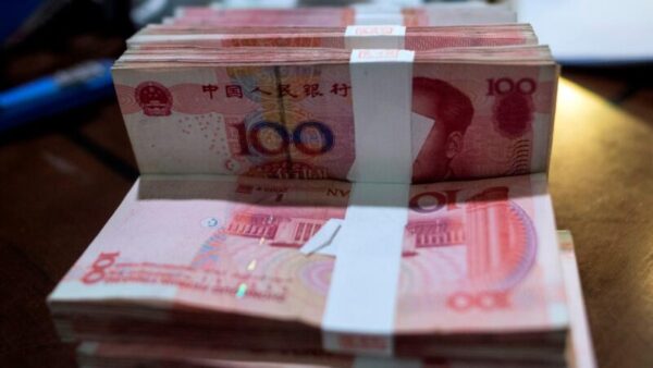 将来不安が止めた消費　中国