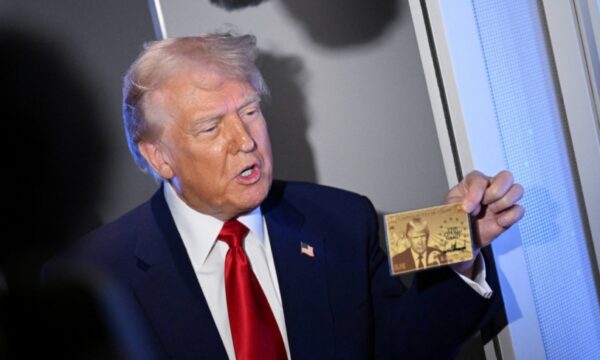 TP-Link創業者がトランプ・ゴールドカード申請の報道　小粉紅らは「逃がすな」と叫ぶ