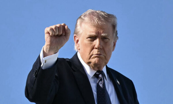 トランプ氏訪中後に高市首相と電話会談　「揺るぎない日米同盟」を確認