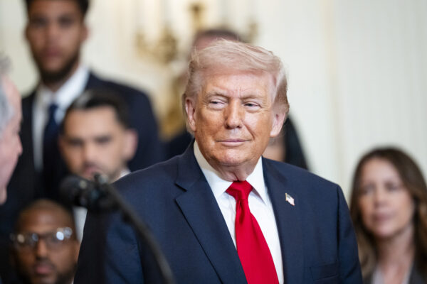 【十字路口】トランプ・習会談延期の真相：中共イラン支援・台湾威嚇に反撃　キューバ危機で中共包囲網