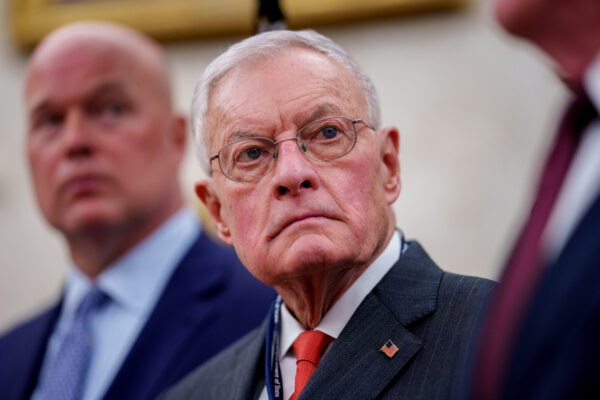 米元特使　米軍地上部隊投入を提言　カーグ島奪取呼びかけ