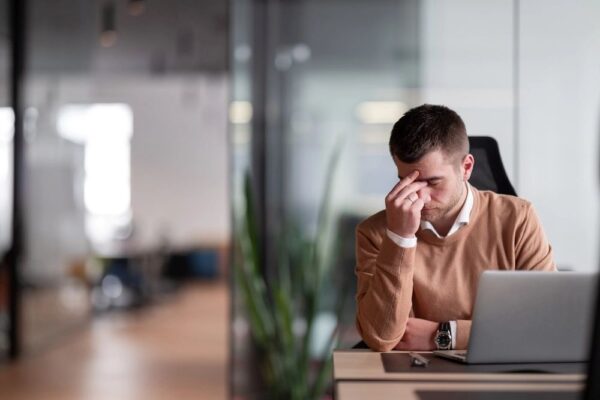 頭がぼんやりする原因は体の不均衡？　食事と生活習慣で整える