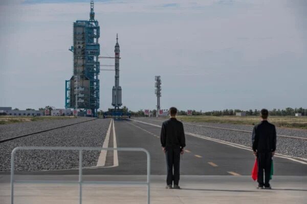 米情報機関　中国の衛星画像がイランによる米軍の危険行為を助長