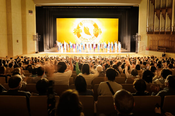 日本の有名俳優が神韻舞踊を称賛　「言葉を使わずともメッセージはより明確に伝わる」