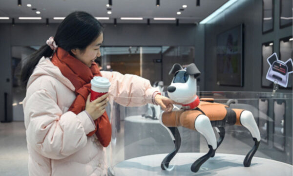 中国で広がる「気分をよくするための消費」 不景気なのになぜ増えるのか