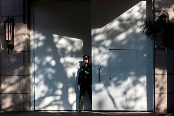 中国共産党の権力中枢　過去50年で最大規模の崩壊