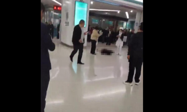 中国の病院で高齢女性が転落 家族に負担かけまいとした可能性