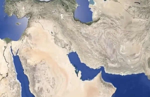 ホルムズ海峡　開通も通行困難か？　世界の原油価格が急騰し市場を直撃