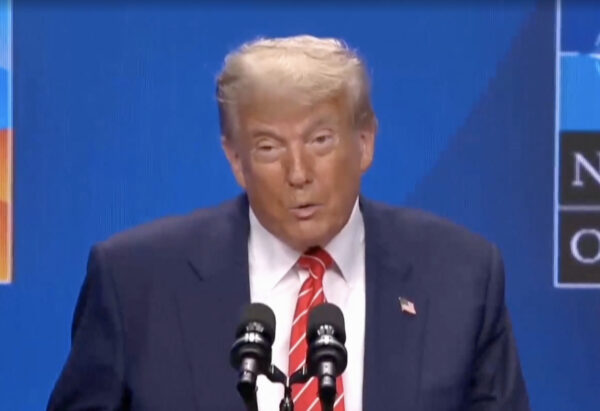 同盟国の支援不足に不満　トランプ氏がNATO脱退を示唆