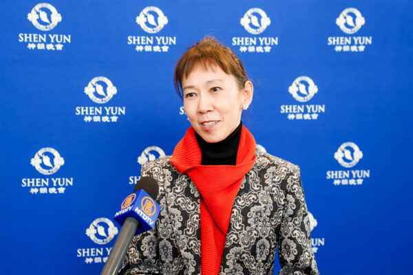 東京初日公演　日本舞踊家「神韻の芸術は心の栄養」