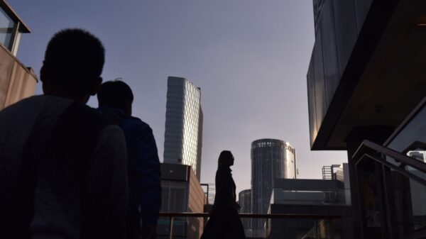 中国当局 若者の無気力を「外国勢力のせい」に ネット失笑