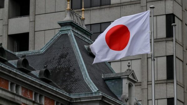 北朝鮮が弾道ミサイル複数発射　政府が強く非難