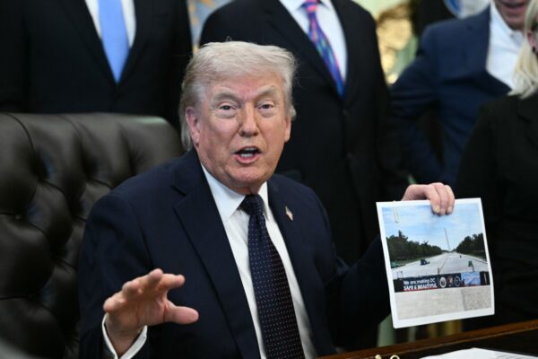 トランプ氏　イスラエル・レバノン停戦の3週間延長を発表