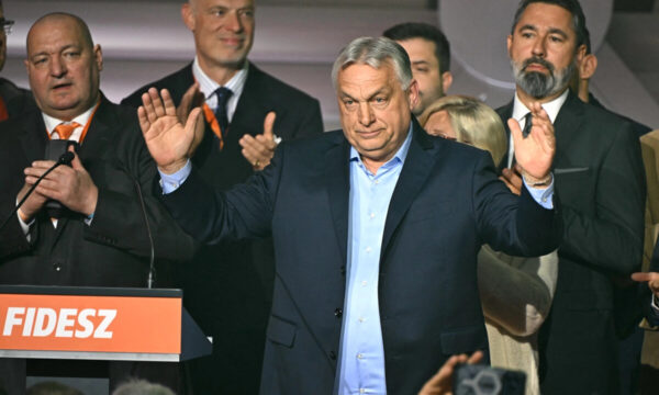 オルバン氏　ハンガリー選挙で敗北を認める