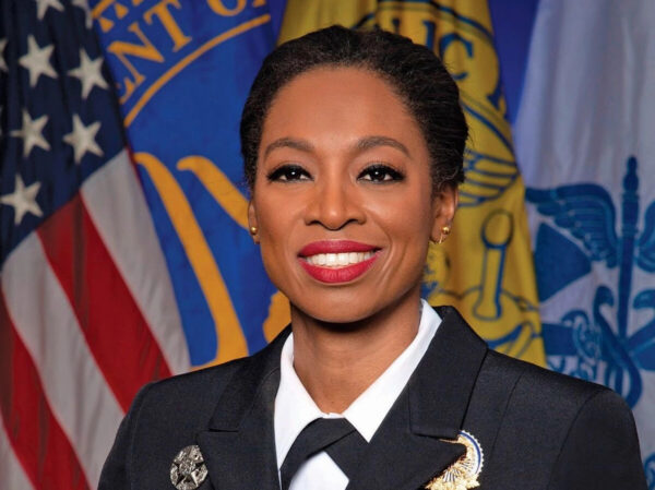 トランプ氏　新たな米国疾病対策センター長を指名