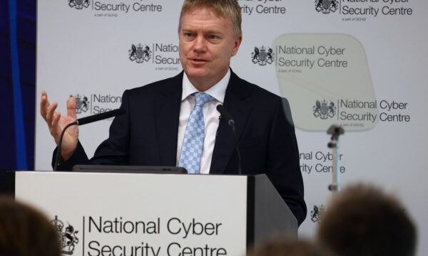 英国は「未曾有の地政学的転換に直面」　国家型サイバー攻撃が急増＝英当局