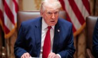 「私は中間選挙など気にしない」　トランプ大統領　和平交渉推進しつつイランへの制裁緩和を否定