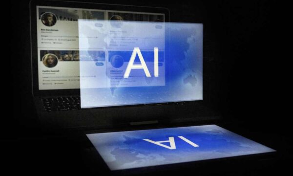中国共産党のプロパガンダがAIシステムに浸透　世界のチャットボットに影響