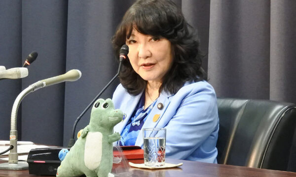 日米財務相が会談　為替動向めぐり緊密な連携を再確認