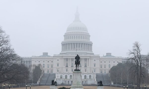 米下院　国土安全保障省予算案を可決　政府閉鎖終結へ
