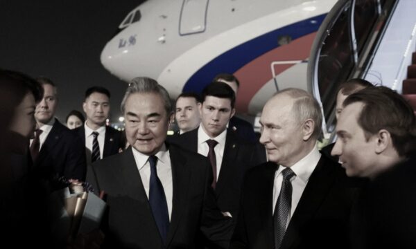 トランプ氏訪中直後にプーチン氏訪中　中ロの思惑とは