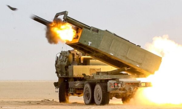 米軍HIMARSを日本で試射　台湾海峡・第一列島線の抑止力強化