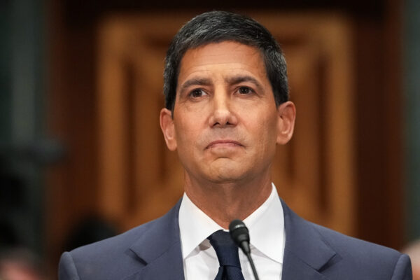 ウォーシュ氏　FRB次期議長へ前進　米上院が動議可決